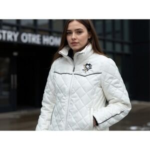 GIII Pittsburgh Penguins Womens Quilted‎ Jacket Full Zip NHL Hockey White L